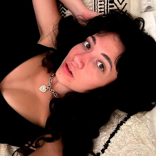 romi_henenson instagram image archive image