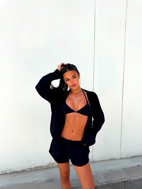 oliviaphillipps instagram image archive image