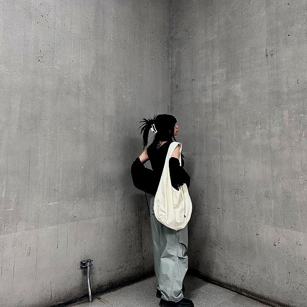 connie.01j instagram image archive image