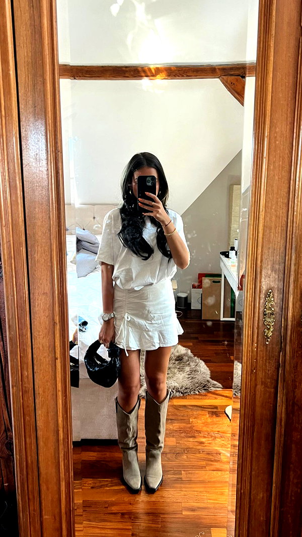 zoeliss instagram image archive image