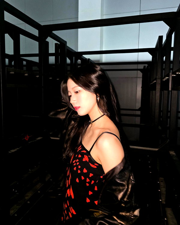 zuhazana instagram image archive image
