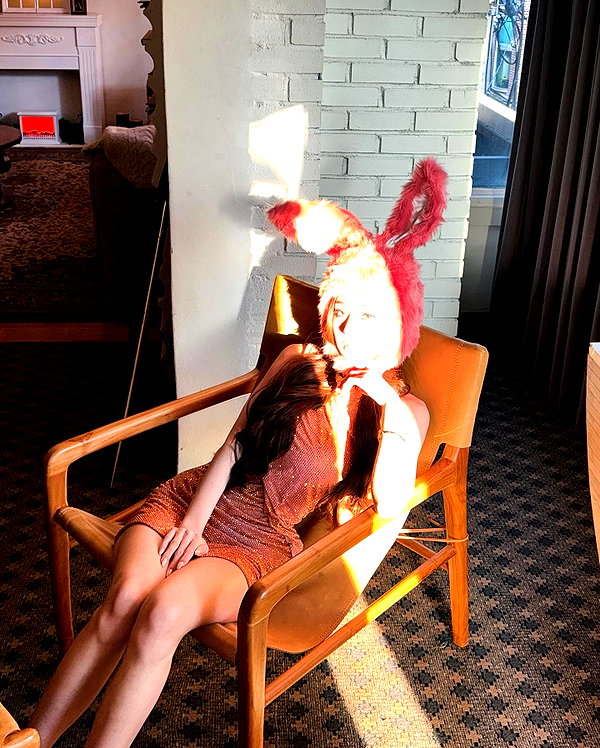 dear.zia instagram image archive image