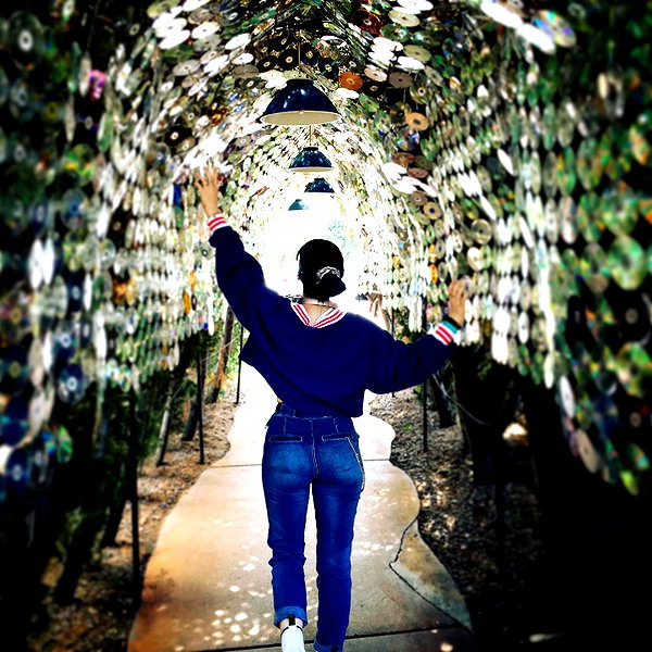 yeahimcaroline instagram image archive image