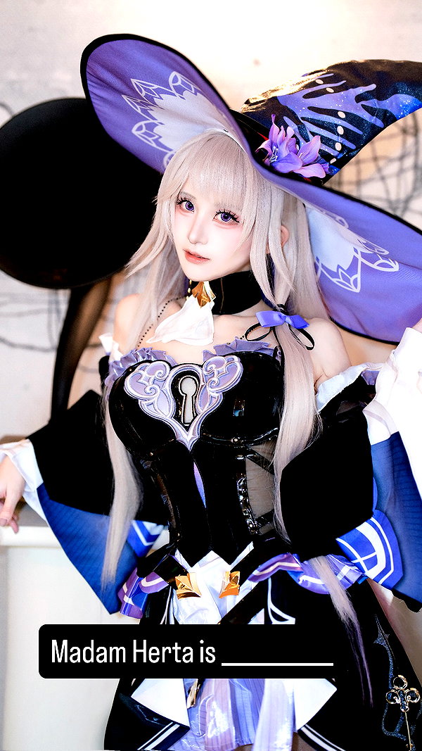 miee_cos instagram image archive image