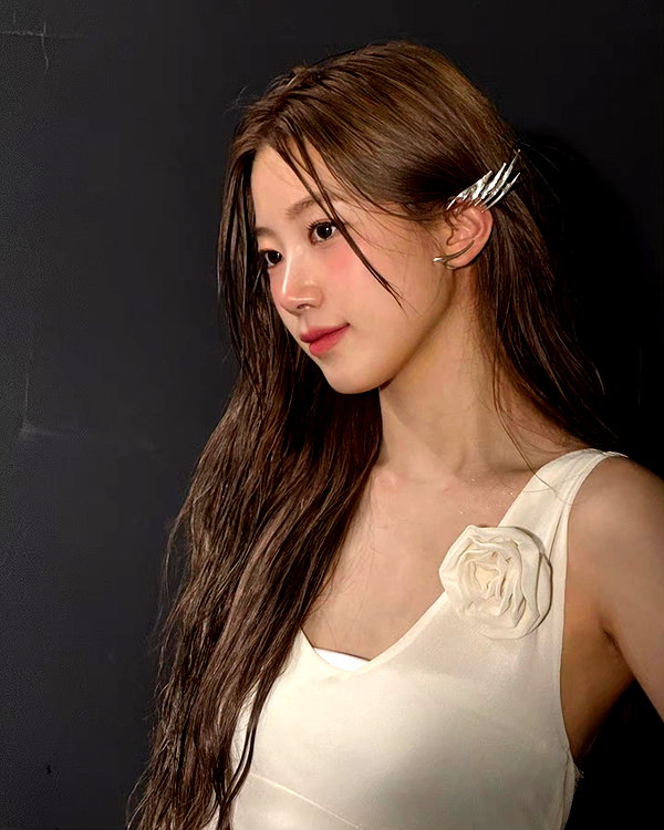 zuhazana instagram image archive image