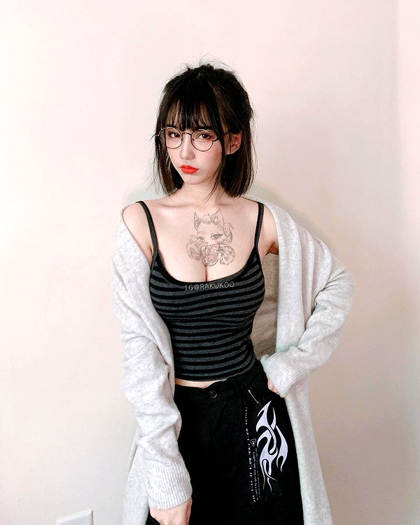 rakukoo instagram image archive image