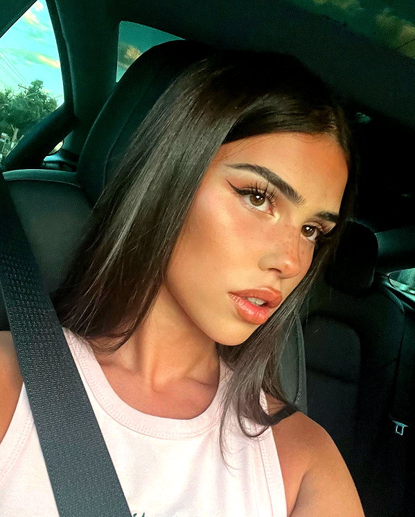 leahhalton instagram image archive image