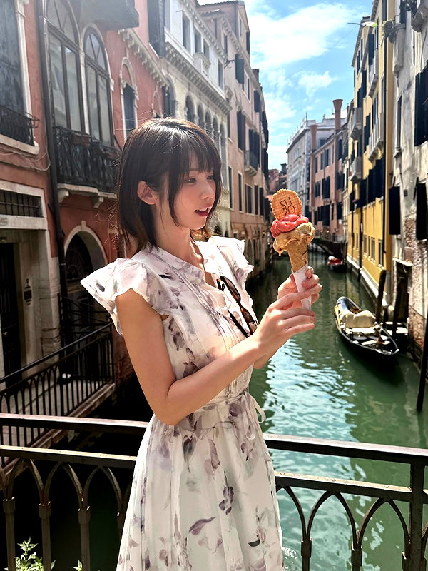 enakorin instagram image archive image