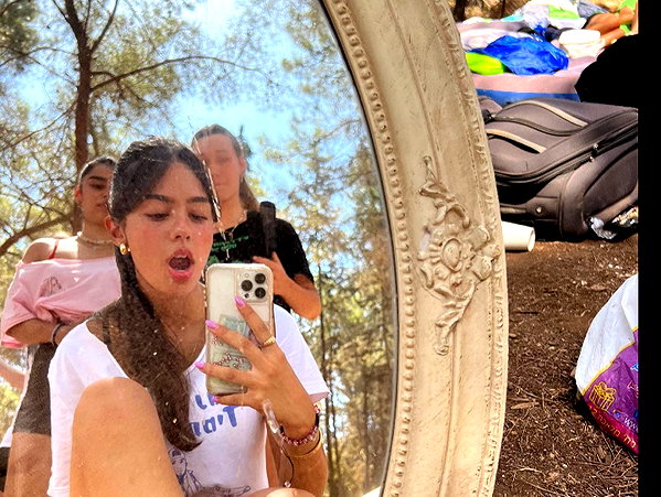agamohanaa instagram image archive image