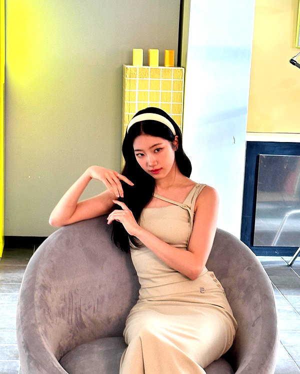 zuhazana instagram image archive image