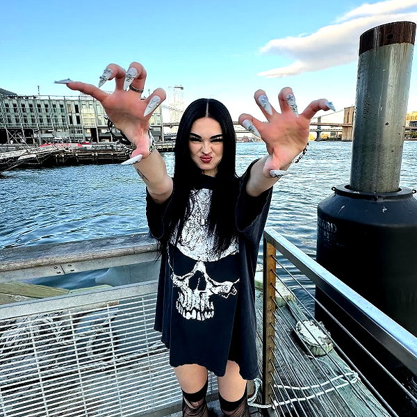 gabs.z.x instagram image archive image