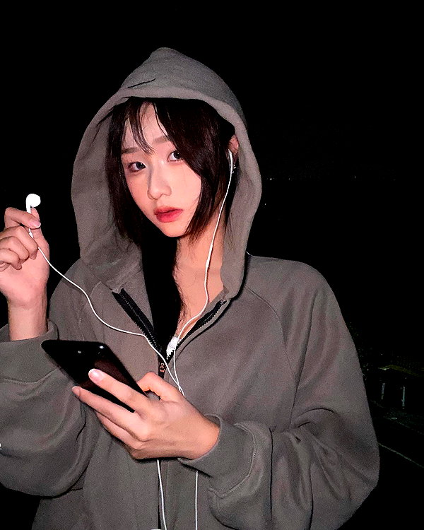 lai_931201 instagram image archive image