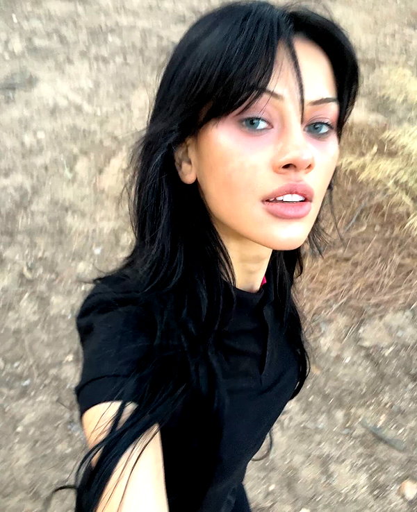 leonanaomii instagram image archive image
