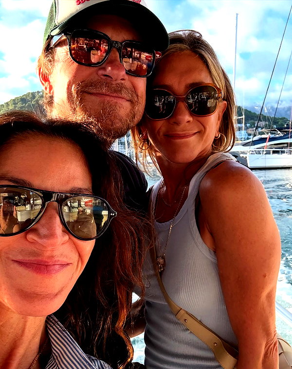 jenniferaniston instagram image archive image
