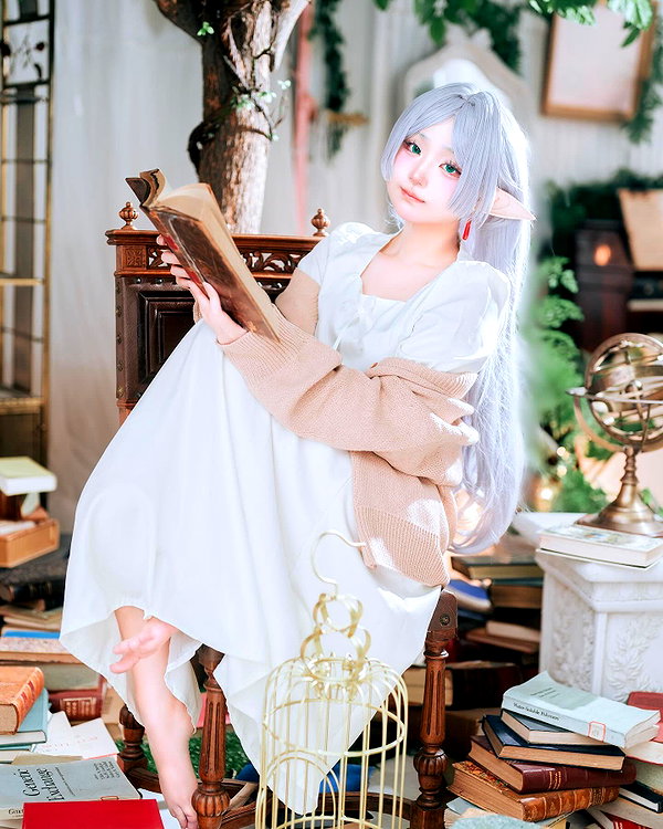 purinn_cos instagram image archive image