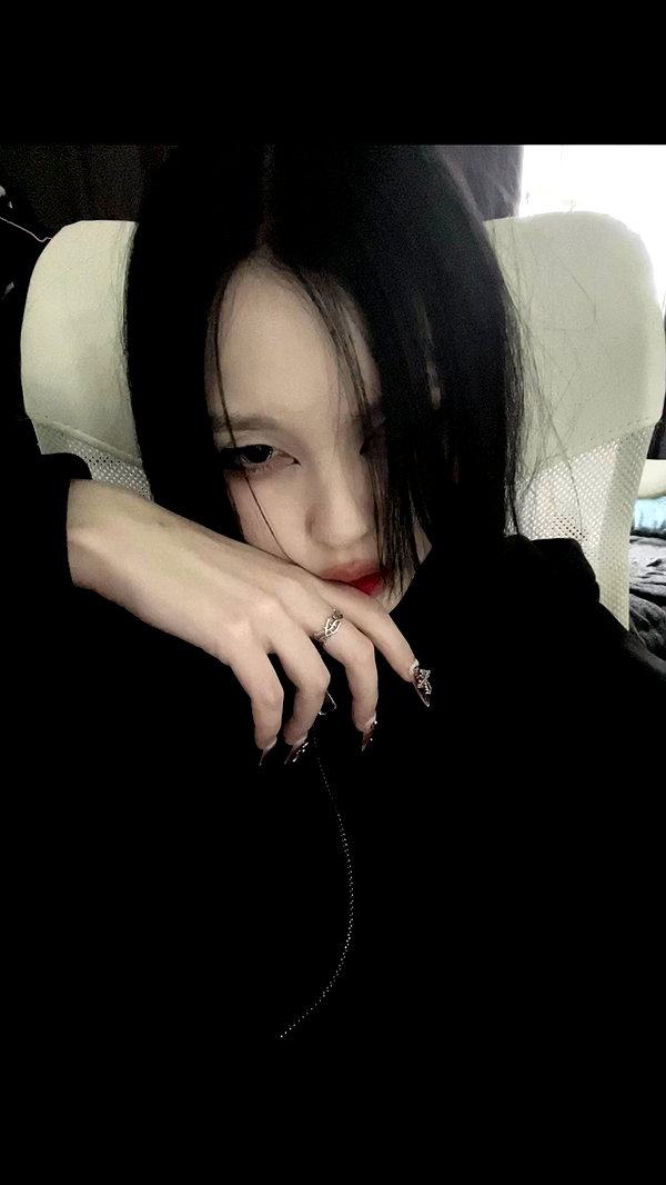 glowmoonshorty instagram image archive image