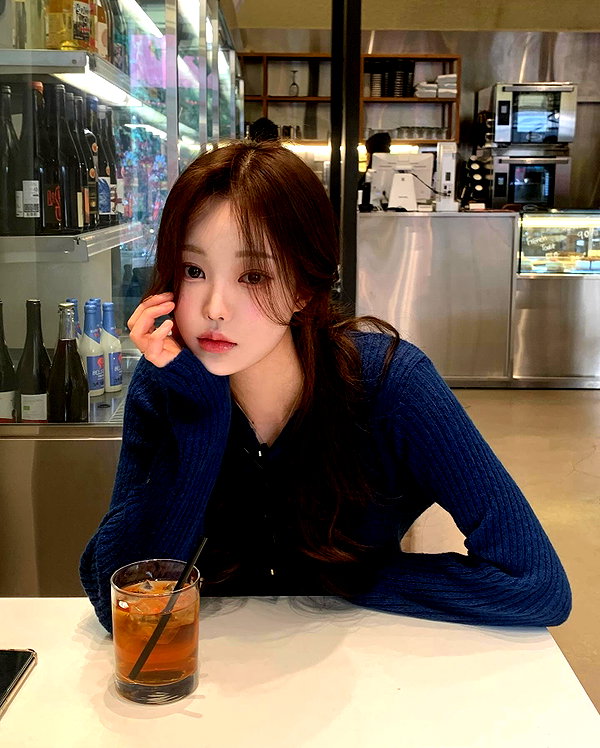 daxbin instagram image archive image