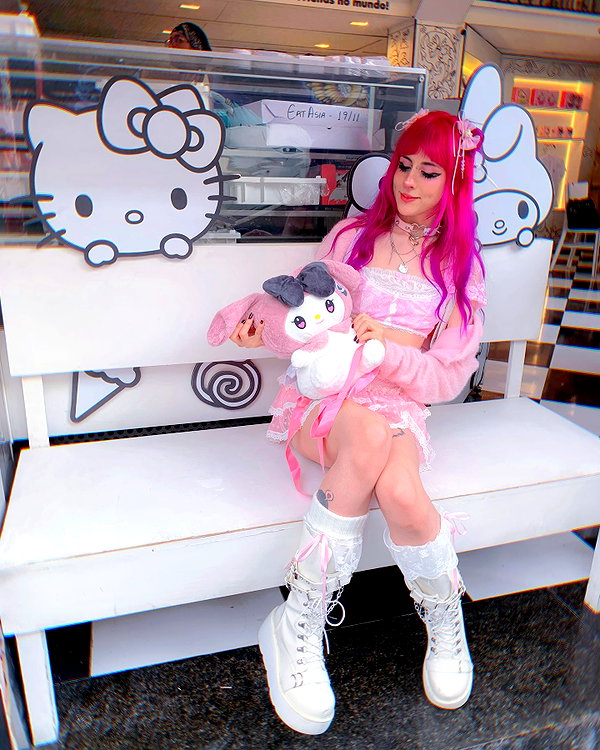 jadelaverne instagram image archive image