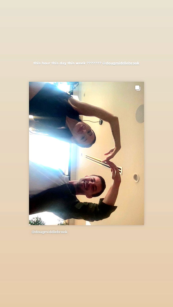 arianagrande instagram image archive image