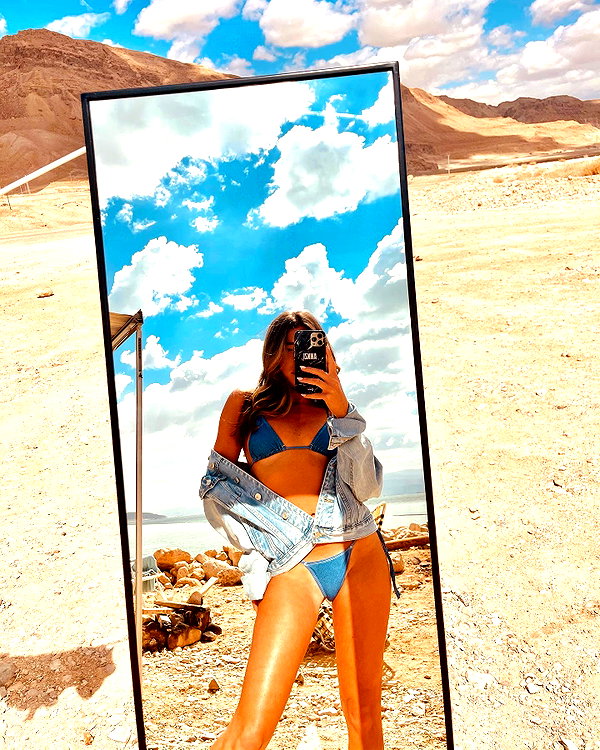 annezivi instagram image archive image