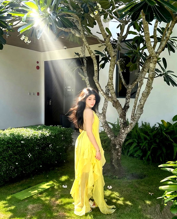 lyhythuedoxinh instagram image archive image
