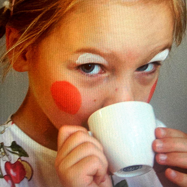 leni.bahr instagram image archive image