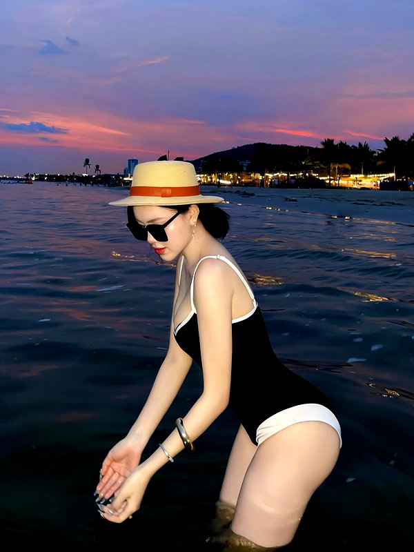 lyhythuedoxinh instagram image archive image