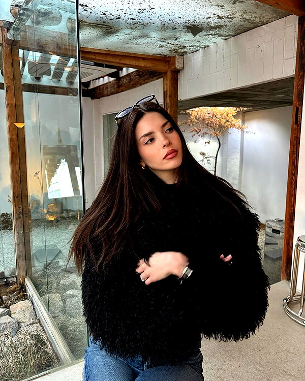 melsaimc instagram image archive image