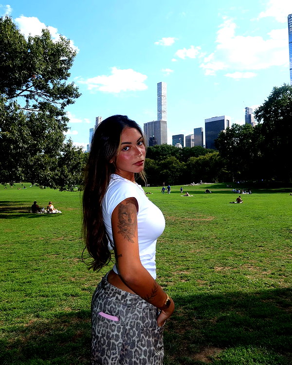 gabimfmoura instagram image archive image