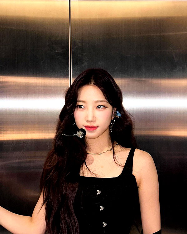 zuhazana instagram image archive image
