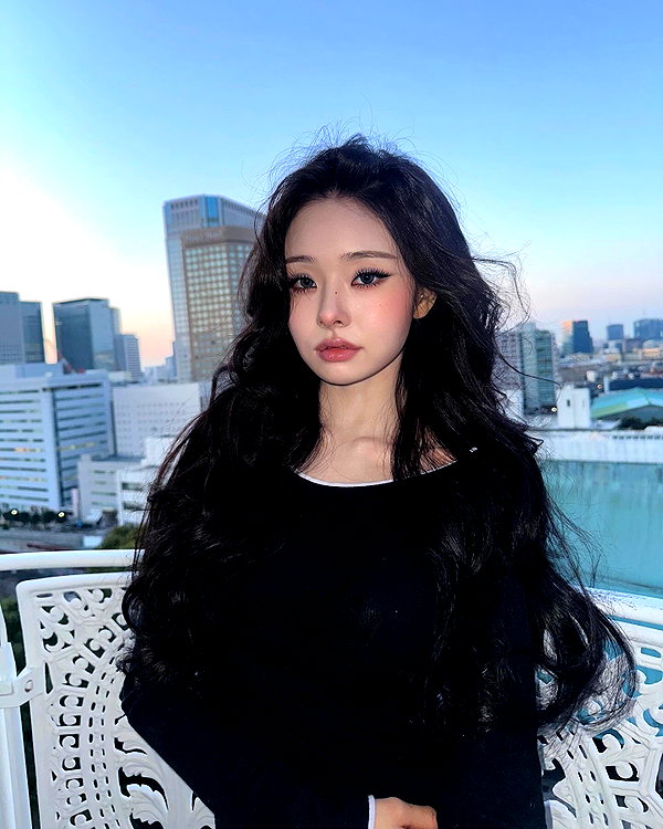 dear.zia instagram image archive image