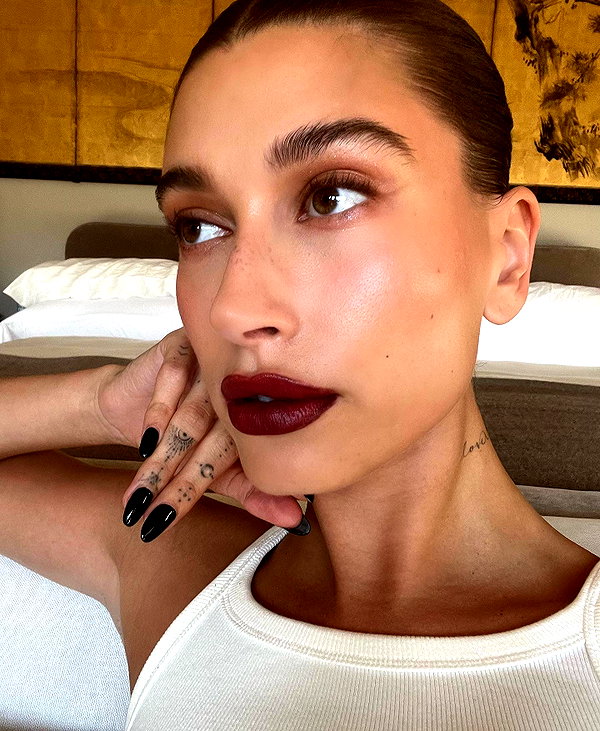 haileybieber instagram image archive image