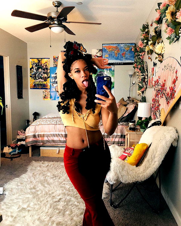 kieraplease instagram image archive image