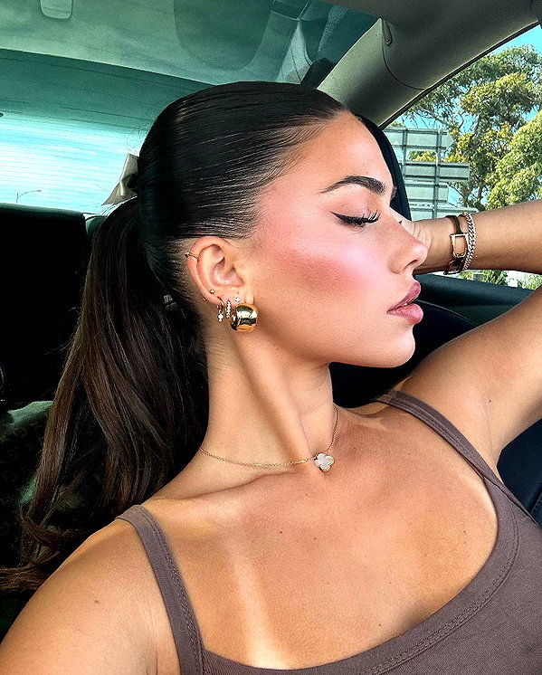 leahhalton instagram image archive image