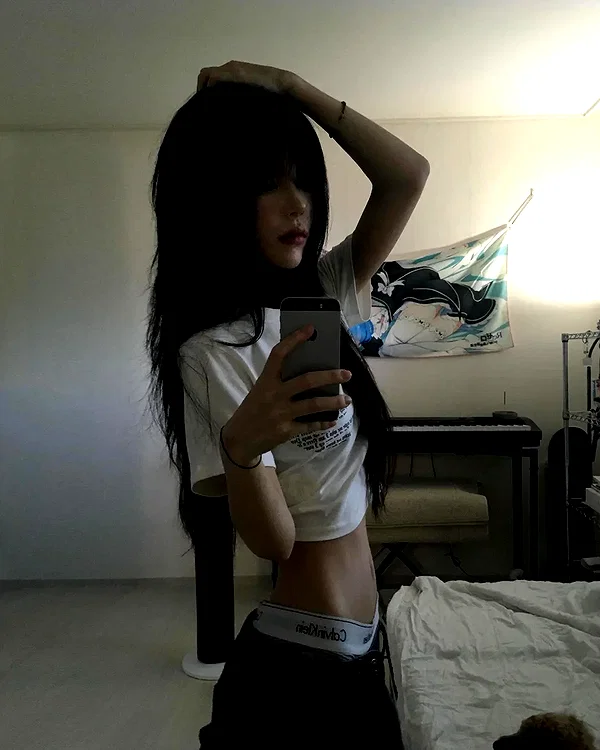stressedoutnana_ instagram image archive image