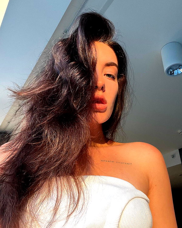 veroni22ka instagram image archive image