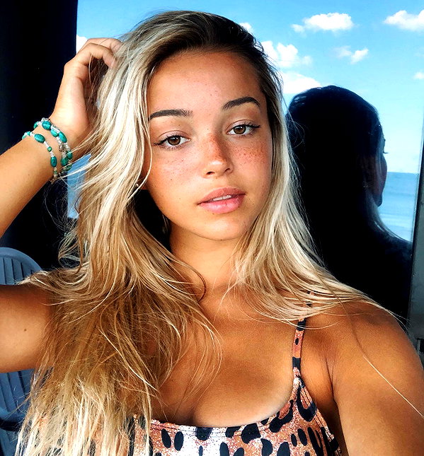 livvydunne instagram image archive image
