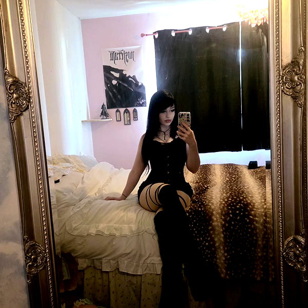 xoreniiiiii instagram image archive image