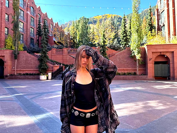 Archived image from @fyejax on Instagram