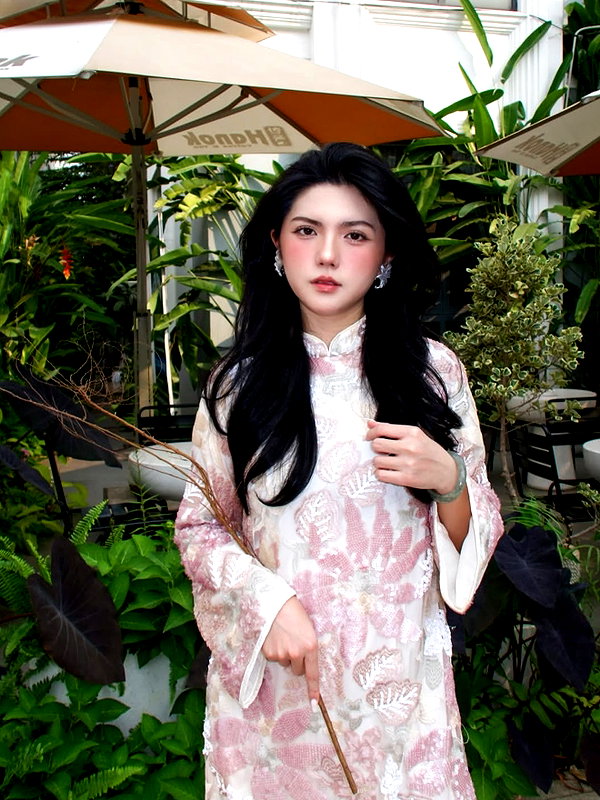 lyhythuedoxinh instagram image archive image