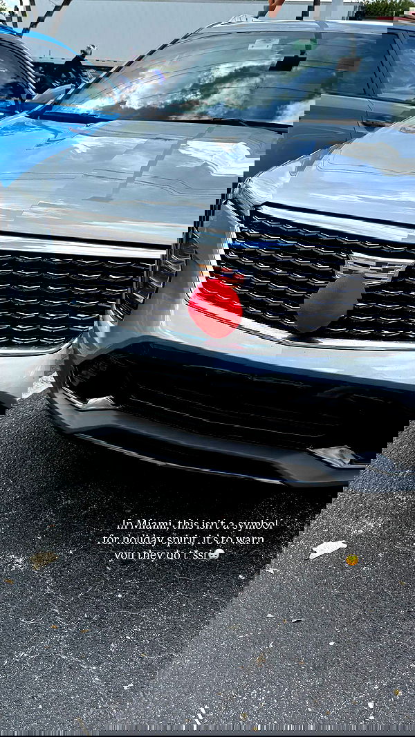 miakhalifa miakhalifa archive image