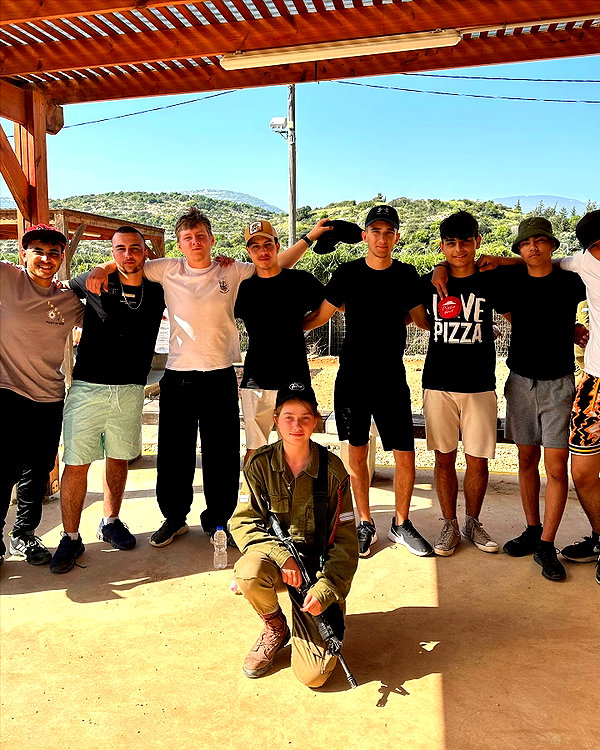 lil_sapir instagram image archive image