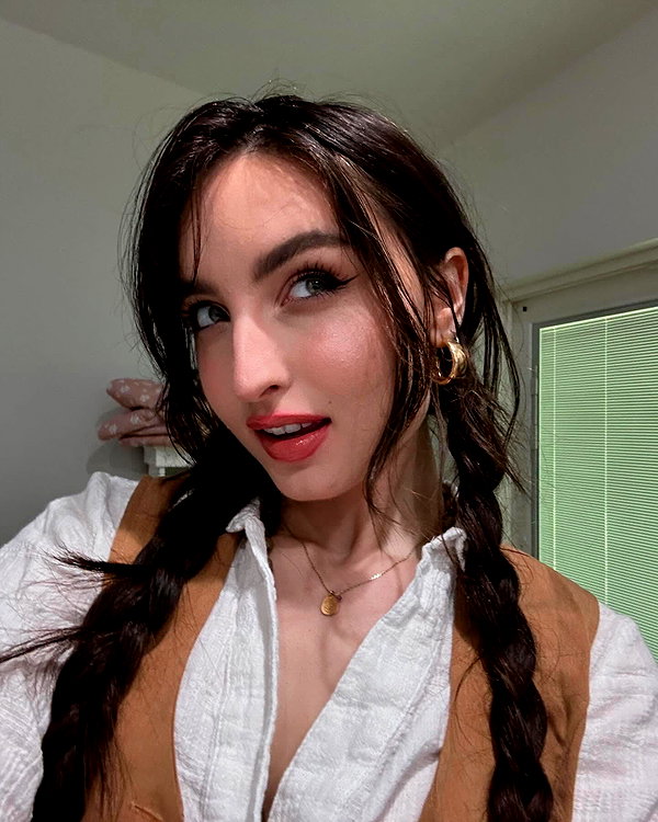 beebeeasmr18 instagram image archive image