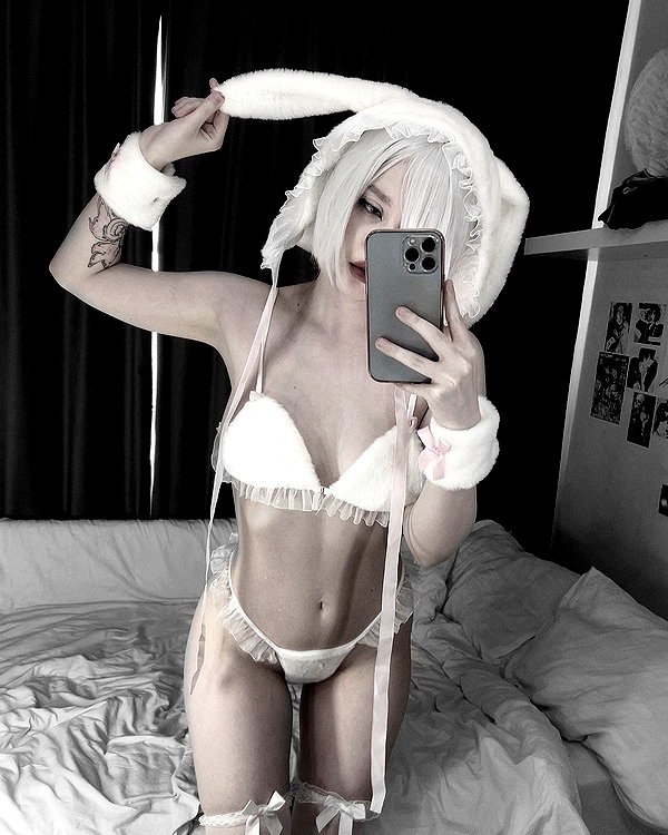 glowmoonshorty instagram image archive image