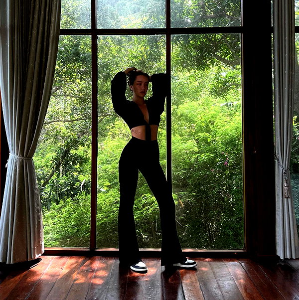 veroni22ka instagram image archive image