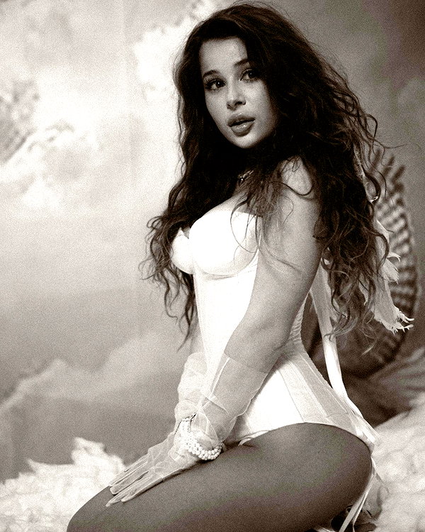 enikeeva_aliya instagram image archive image