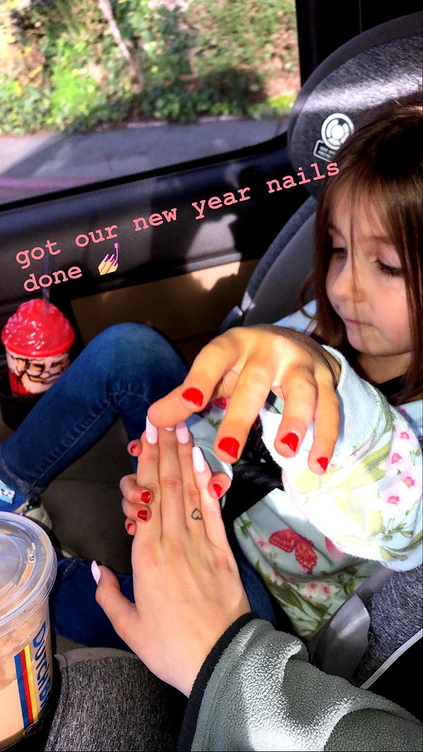 haileylayfield instagram image archive image