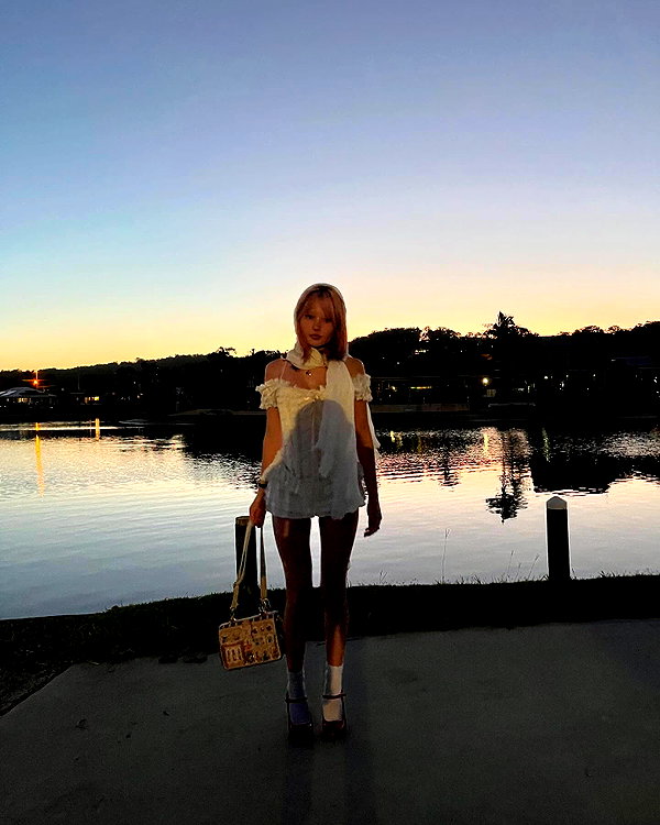 macaroni_naomi instagram image archive image