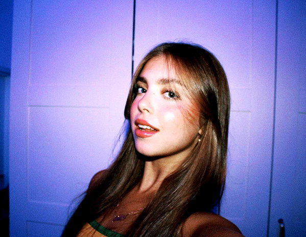 mishel_d_ instagram image archive image