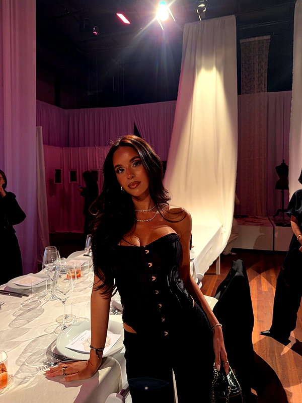 zoeliss instagram image archive image